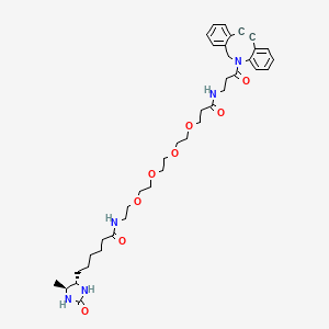 molecular formula C39H53N5O8 B8114277 N-[2-[2-[2-[2-[3-[[3-(2-azatricyclo[10.4.0.04,9]hexadeca-1(16),4,6,8,12,14-hexaen-10-yn-2-yl)-3-oxopropyl]amino]-3-oxopropoxy]ethoxy]ethoxy]ethoxy]ethyl]-6-[(4S,5S)-5-methyl-2-oxoimidazolidin-4-yl]hexanamide 