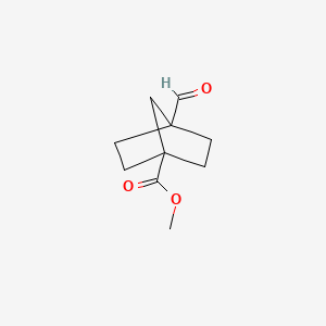 molecular formula C10H14O3 B8116429 Methyl 4-formylnorbornane-1-carboxylate 