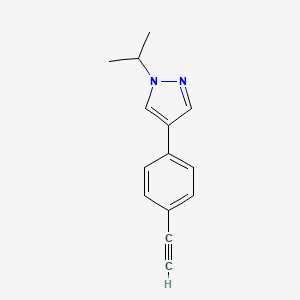 molecular formula C14H14N2 B8116504 4-(4-Ethynylphenyl)-1-isopropyl-1H-pyrazole 