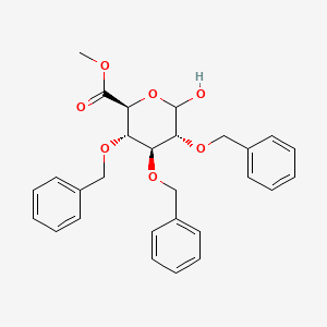molecular formula C28H30O7 B8119845 methyl (2S,3S,4S,5R)-6-hydroxy-3,4,5-tris(phenylmethoxy)oxane-2-carboxylate 