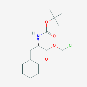 molecular formula C15H26ClNO4 B8122251 Chloromethyl (2S)-2-{[(tert-butoxy)carbonyl]amino}-3-cyclohexylpropanoate 