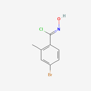 molecular formula C8H7BrClNO B8123979 (1Z)-4-bromo-N-hydroxy-2-methylbenzenecarboximidoyl chloride 