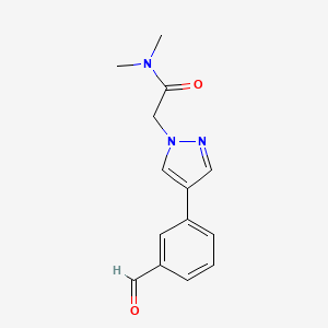 molecular formula C14H15N3O2 B8125474 2-[4-(3-Formylphenyl)-pyrazol-1-yl]-N,N-dimethylacetamide 