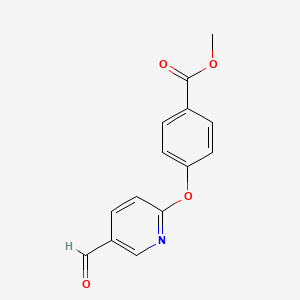 molecular formula C14H11NO4 B8127935 Methyl 4-((5-formylpyridin-2-yl)oxy)benzoate 