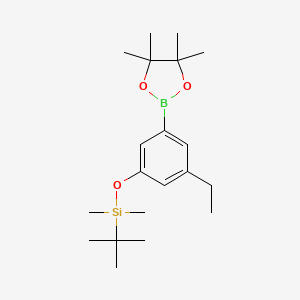 molecular formula C20H35BO3Si B8129757 Tert-butyl-[3-ethyl-5-(4,4,5,5-tetramethyl-1,3,2-dioxaborolan-2-yl)phenoxy]-dimethylsilane 