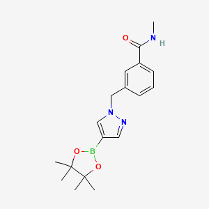 molecular formula C18H24BN3O3 B8130592 N-Methyl-3-[4-(4,4,5,5-tetramethyl-[1,3,2]dioxaborolan-2-yl)-pyrazol-1-ylmethyl]-benzamide 