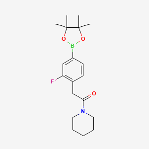 molecular formula C19H27BFNO3 B8131157 2-[2-Fluoro-4-(4,4,5,5-tetramethyl-[1,3,2]dioxaborolan-2-yl)-phenyl]-1-piperidin-1-yl-ethanone 
