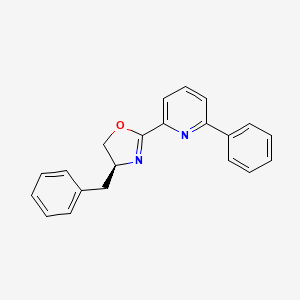 molecular formula C21H18N2O B8135665 (S)-4-苄基-2-(6-苯基吡啶-2-基)-4,5-二氢噁唑 