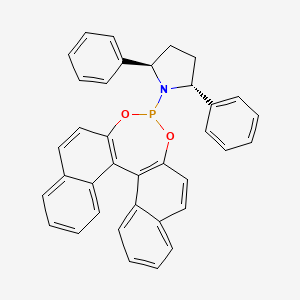 molecular formula C36H28NO2P B8136950 (R,R,R)-1-(3,5-二噁杂-4-磷杂环庚并[2,1-A:3,4-A']萘-4-基)-2,5-二苯基吡咯烷 
