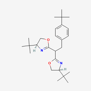 molecular formula C26H40N2O2 B8137538 (4S,4'S)-2,2'-(2-(4-(tert-Butyl)phenyl)ethane-1,1-diyl)bis(4-(tert-butyl)-4,5-dihydrooxazole) 