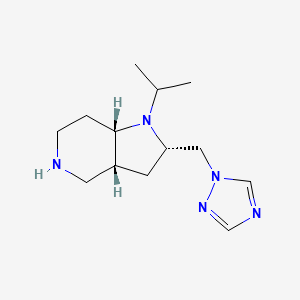 molecular formula C13H23N5 B8138953 (2S,3aR,7aS)-2-((1H-1,2,4-triazol-1-yl)methyl)-1-isopropyloctahydro-1H-pyrrolo[3,2-c]pyridine 