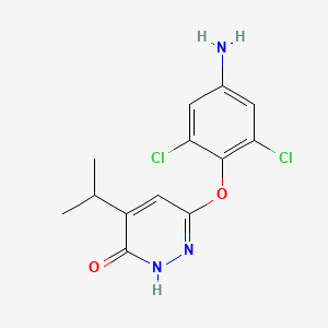 molecular formula C13H13Cl2N3O2 B8139844 6-(4-amino-2,6-dichlorophenoxy)-4-isopropylpyridazin-3(2H)-one 