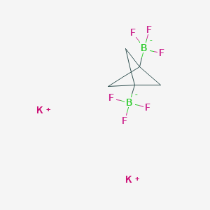 molecular formula C5H6B2F6K2 B8143377 Dipotassium trifluoro[3-(trifluoroboranuidyl)bicyclo[1.1.1]pentan-1-yl]boranuide 