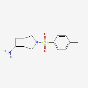 molecular formula C13H18N2O2S B8143525 3-(4-Methylbenzenesulfonyl)-3-azabicyclo[3.2.0]heptan-6-amine 