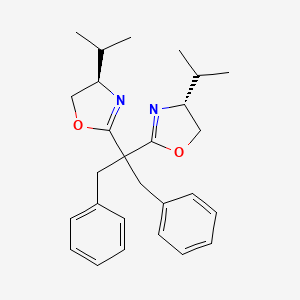 molecular formula C27H34N2O2 B8144833 (4R,4'R)-2,2'-[2-Phenyl-1-(phenylmethyl)ethylidene]bis[4-(1-methylethyl)-4,5-dihydrooxazole 