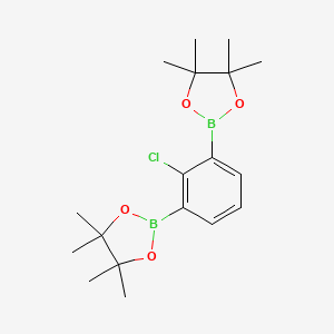 molecular formula C18H27B2ClO4 B8145073 2,2'-(2-Chloro-1,3-phenylene)bis(4,4,5,5-tetramethyl-1,3,2-dioxaborolane) 