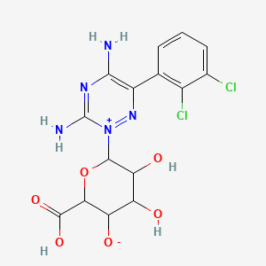 molecular formula C15H15Cl2N5O6 B8147238 2-Carboxy-6-[3,5-diamino-6-(2,3-dichlorophenyl)-1,2,4-triazin-2-ium-2-yl]-4,5-dihydroxyoxan-3-olate 