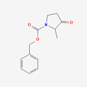 molecular formula C13H15NO3 B8147413 2-甲基-3-氧代吡咯烷-1-甲酸苄酯 