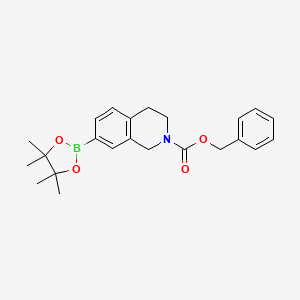 molecular formula C23H28BNO4 B8148448 Benzyl 7-(4,4,5,5-tetramethyl-1,3,2-dioxaborolan-2-yl)-1,2,3,4-tetrahydroisoquinoline-2-carboxylate 