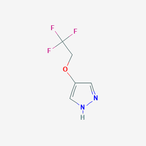 molecular formula C5H5F3N2O B8149174 4-(2,2,2-Trifluoroethoxy)-1H-pyrazole 
