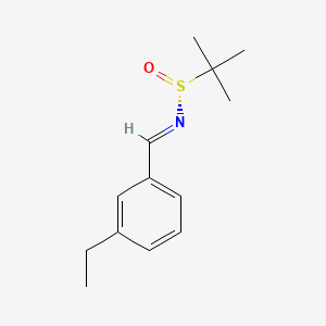 molecular formula C13H19NOS B8149499 (NE,R)-N-[(3-ethylphenyl)methylidene]-2-methylpropane-2-sulfinamide 