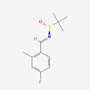 molecular formula C12H16FNOS B8149609 (NE,S)-N-[(4-fluoro-2-methylphenyl)methylidene]-2-methylpropane-2-sulfinamide 