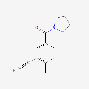 molecular formula C14H15NO B8151808 (3-Ethynyl-4-methylphenyl)(pyrrolidin-1-yl)methanone 