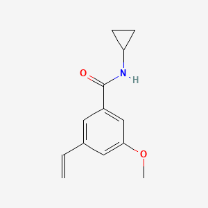 molecular formula C13H15NO2 B8152786 N-Cyclopropyl-3-methoxy-5-vinylbenzamide 