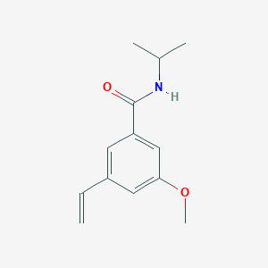 molecular formula C13H17NO2 B8152789 N-Isopropyl-3-methoxy-5-vinylbenzamide 