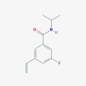 molecular formula C12H14FNO B8152921 3-Fluoro-N-isopropyl-5-vinylbenzamide 