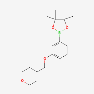 molecular formula C18H27BO4 B8154402 4,4,5,5-Tetramethyl-2-(3-((tetrahydro-2H-pyran-4-yl)methoxy)phenyl)-1,3,2-dioxaborolane 