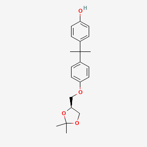 molecular formula C21H26O4 B8164869 (S)-4-(2-(4-((2,2-dimethyl-1,3-dioxolan-4-yl)methoxy)phenyl)propan-2-yl)phenol 