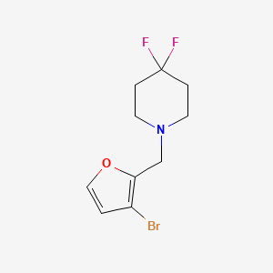 molecular formula C10H12BrF2NO B8165787 1-((3-Bromofuran-2-yl)methyl)-4,4-difluoropiperidine 