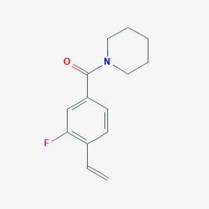 molecular formula C14H16FNO B8169905 (3-Fluoro-4-vinylphenyl)(piperidin-1-yl)methanone 