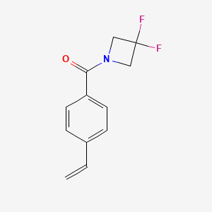 molecular formula C12H11F2NO B8171762 (3,3-Difluoroazetidin-1-yl)(4-vinylphenyl)methanone 