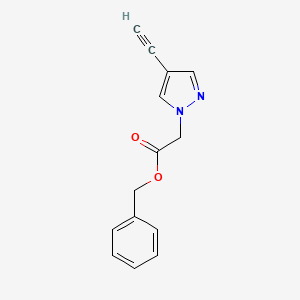molecular formula C14H12N2O2 B8173385 Benzyl 2-(4-ethynyl-1H-pyrazol-1-yl)acetate 