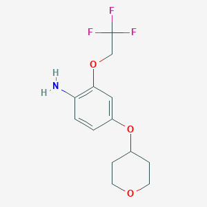 molecular formula C13H16F3NO3 B8174513 4-((Tetrahydro-2H-pyran-4-yl)oxy)-2-(2,2,2-trifluoroethoxy)aniline 