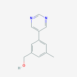 molecular formula C12H12N2O B8175270 (3-Methyl-5-(pyrimidin-5-yl)phenyl)methanol 