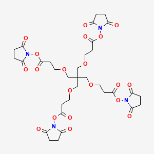 molecular formula C33H40N4O20 B8180029 (2,5-Dioxopyrrolidin-1-yl) 3-[3-[3-(2,5-dioxopyrrolidin-1-yl)oxy-3-oxopropoxy]-2,2-bis[[3-(2,5-dioxopyrrolidin-1-yl)oxy-3-oxopropoxy]methyl]propoxy]propanoate 