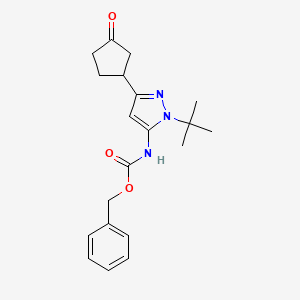 molecular formula C20H25N3O3 B8180696 Benzyl (1-(tert-butyl)-3-(3-oxocyclopentyl)-1H-pyrazol-5-yl)carbamate 