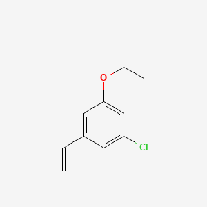 molecular formula C11H13ClO B8183302 1-Chloro-3-isopropoxy-5-vinylbenzene 