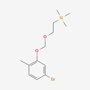 molecular formula C13H21BrO2Si B8183401 (2-((5-Bromo-2-methylphenoxy)methoxy)ethyl)trimethylsilane 