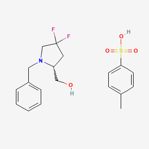 molecular formula C19H23F2NO4S B8184039 [(2R)-1-benzyl-4,4-difluoropyrrolidin-2-yl]methanol;4-methylbenzenesulfonic acid 