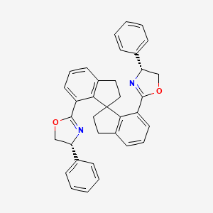 molecular formula C35H30N2O2 B8192923 (4R)-4-phenyl-2-[4'-[(4R)-4-phenyl-4,5-dihydro-1,3-oxazol-2-yl]-3,3'-spirobi[1,2-dihydroindene]-4-yl]-4,5-dihydro-1,3-oxazole 