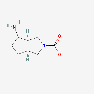 tert-butyl (3aR,6aS)-4-amino-hexahydro-1H-cyclopenta[c]pyrrole-2-carboxylate