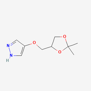 molecular formula C9H14N2O3 B8196487 4-((2,2-Dimethyl-1,3-dioxolan-4-yl)methoxy)-1H-pyrazole 