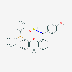 molecular formula C39H40NO3PS B8196661 (R)-N-[(R)-[5-(Diphenylphosphino)-9,9-dimethyl-9H-xanthen-4-yl](4-methoxyphenyl)methyl]-2-methylpropane-2-sulfinamide 