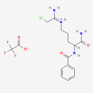 molecular formula C16H20ClF3N4O4 B8197156 (5-Amino-4-benzamido-5-oxopentyl)-(1-amino-2-chloroethylidene)azanium;2,2,2-trifluoroacetate 