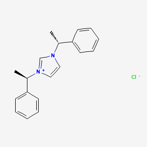 molecular formula C19H21ClN2 B8197736 1,3-Bis((R)-1-phenylethyl)-1H-imidazol-3-ium chloride 