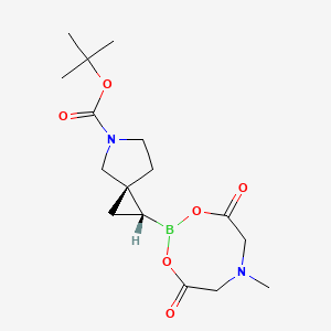 molecular formula C16H25BN2O6 B8198149 tert-butyl (2R,3R)-2-(6-methyl-4,8-dioxo-1,3,6,2-dioxazaborocan-2-yl)-5-azaspiro[2.4]heptane-5-carboxylate 